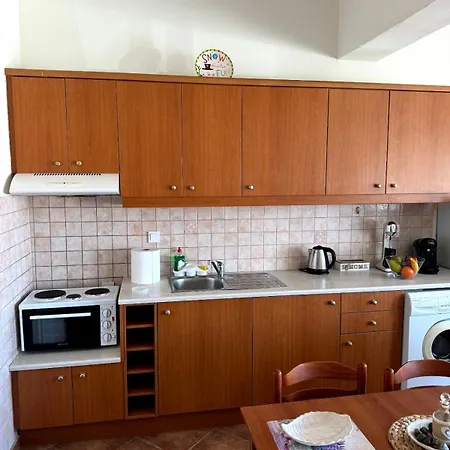 Near Piraiki Apartamento Ermoupoli