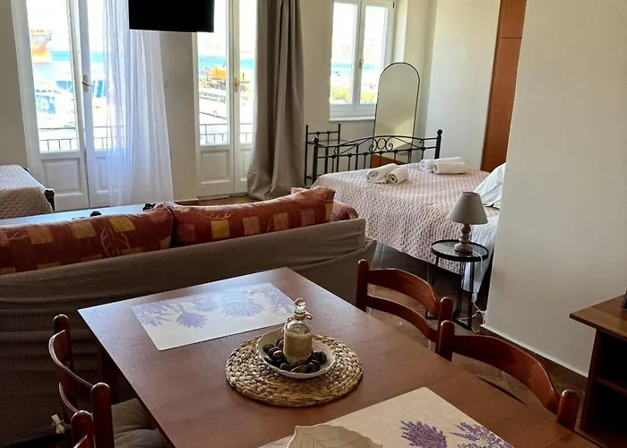 Apartamento Near Piraiki